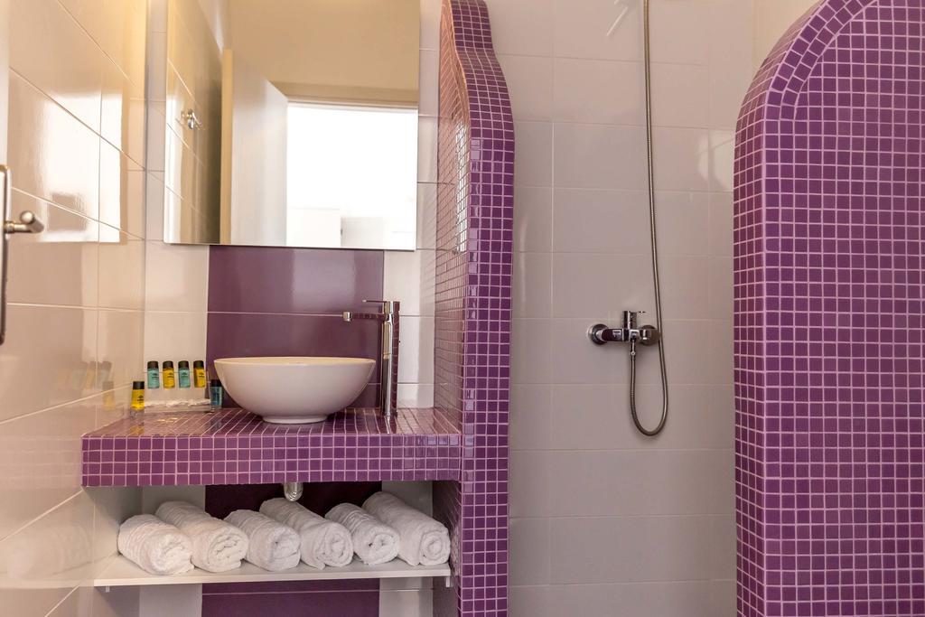 Aigli Villa Fira  Bilik gambar