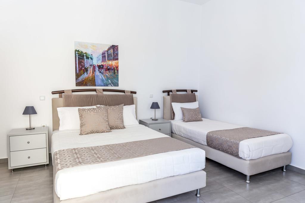 Aigli Villa Fira  Bilik gambar