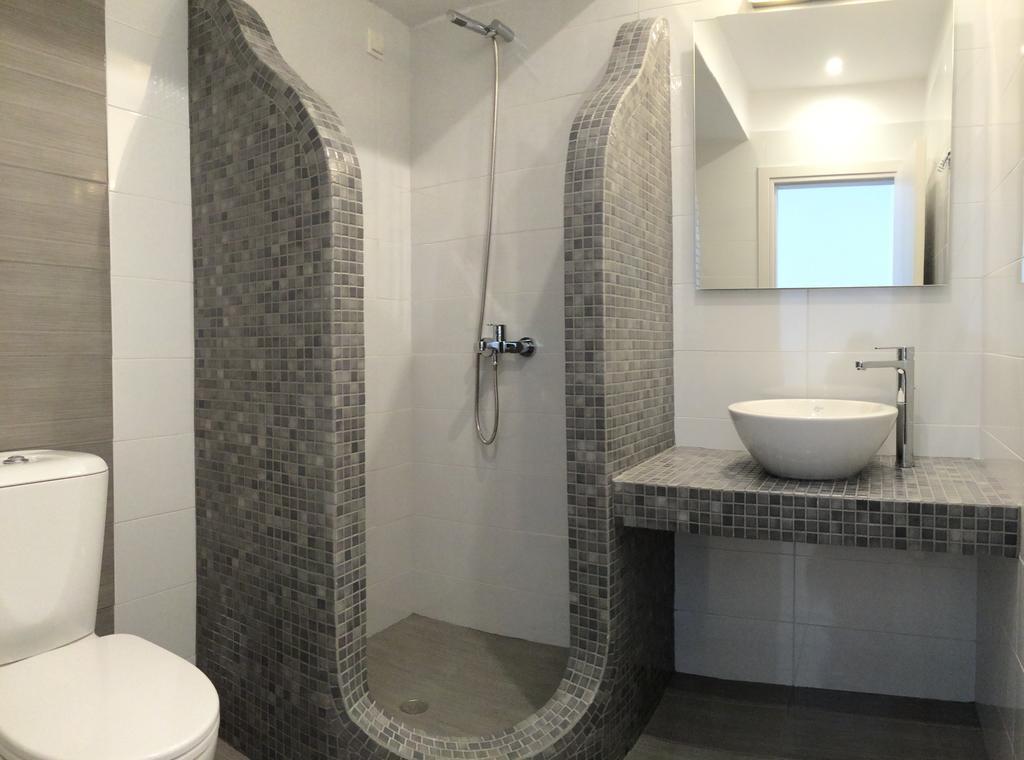 Aigli Villa Fira  Bilik gambar